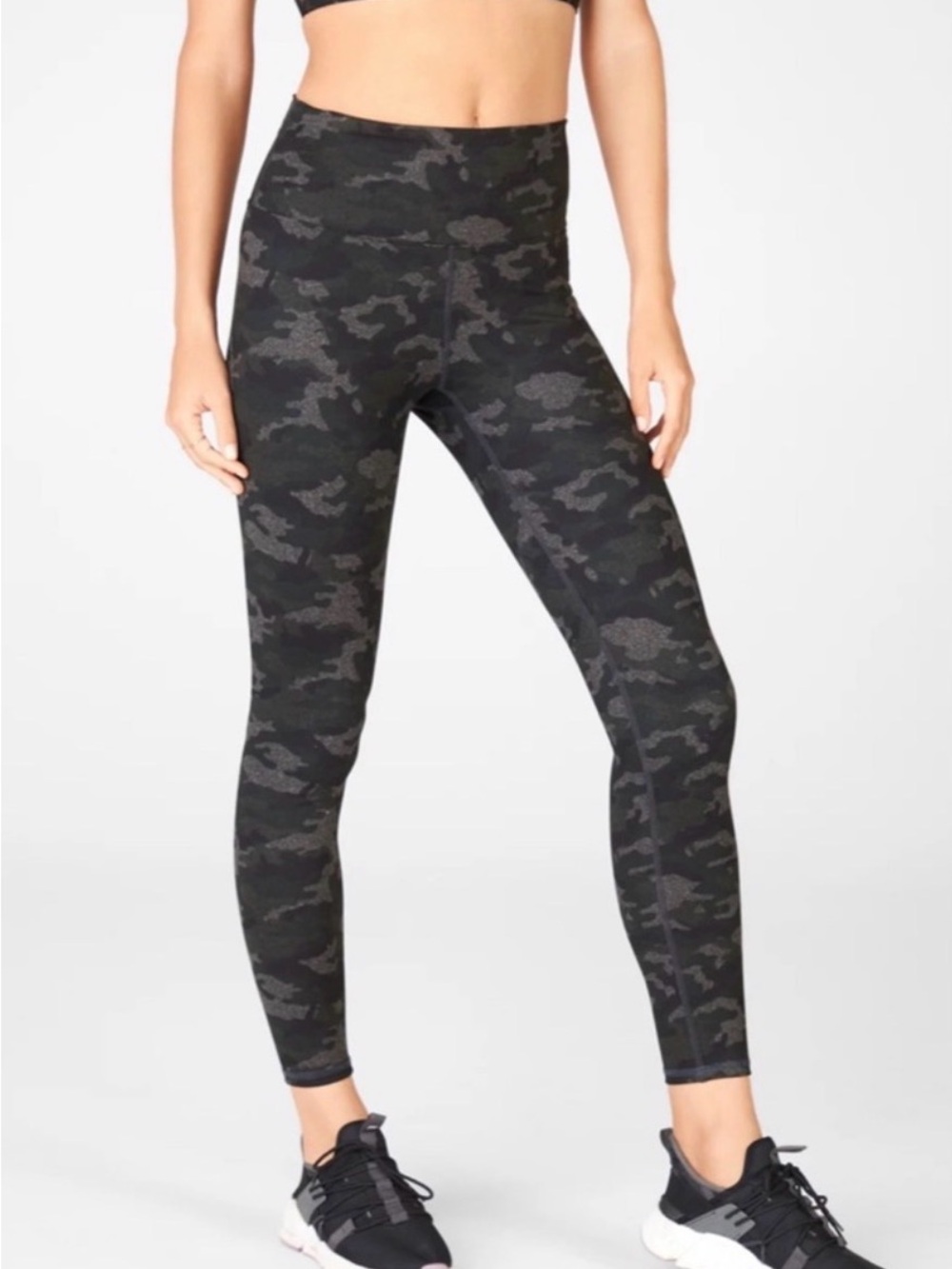 Fabletics Powerhold Camo Leggings with Waistband Pocket Women’s Size Large 0069